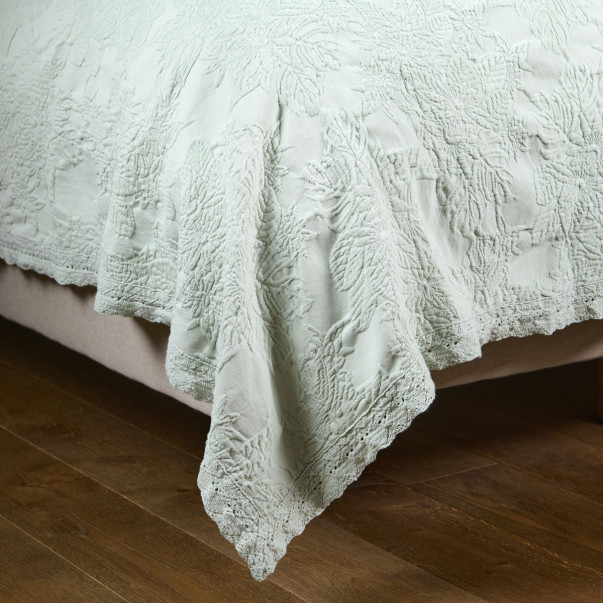 Couvre-lit Adèle – Coton piqué jacquard