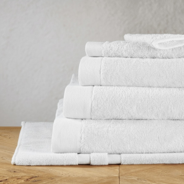 Serenity Towel - 100% Cotton 650g/m²